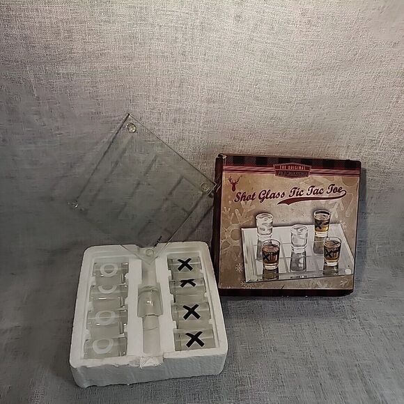 Limited Edition Tic Tac Toe Shot Glass Set Adult Game Barware Set 2 Player / Box - Picture 4 of 10